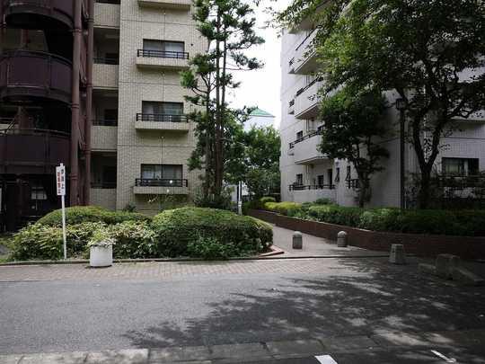 Local appearance photo