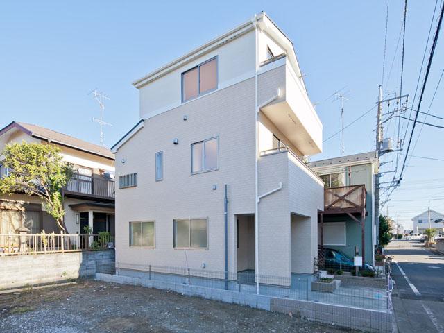 Local appearance photo. Good floor plan of the current selling local large 4LDK of per yang there is a magnitude of enough to be recommended to the one with a lot of family. Local (12 May 2013) Shooting