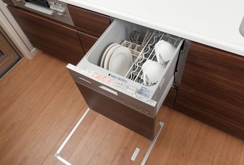 Other Equipment. To reduce the time and effort of postprandial put away, Equipped with easy-to-use pull-out of the built-in dishwasher dryer. (Same specifications)