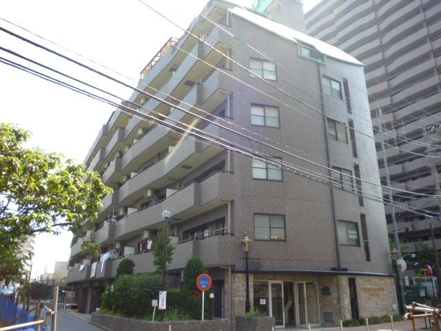 Local appearance photo. This apartment was heavily.