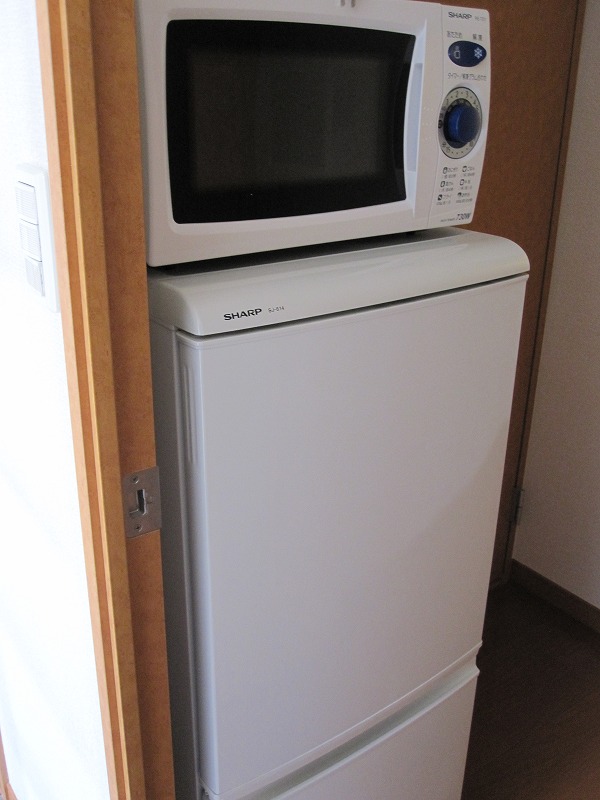 Other Equipment. microwave ・ refrigerator