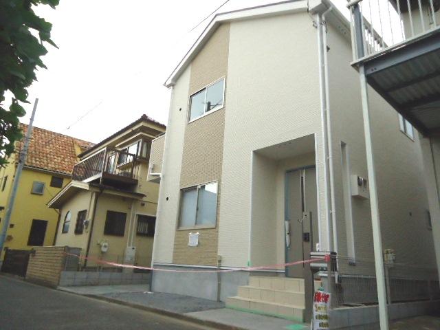 Local appearance photo. local appearance