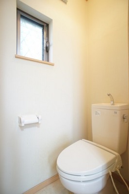 Toilet. With a small window, Toilet with cleanliness ☆