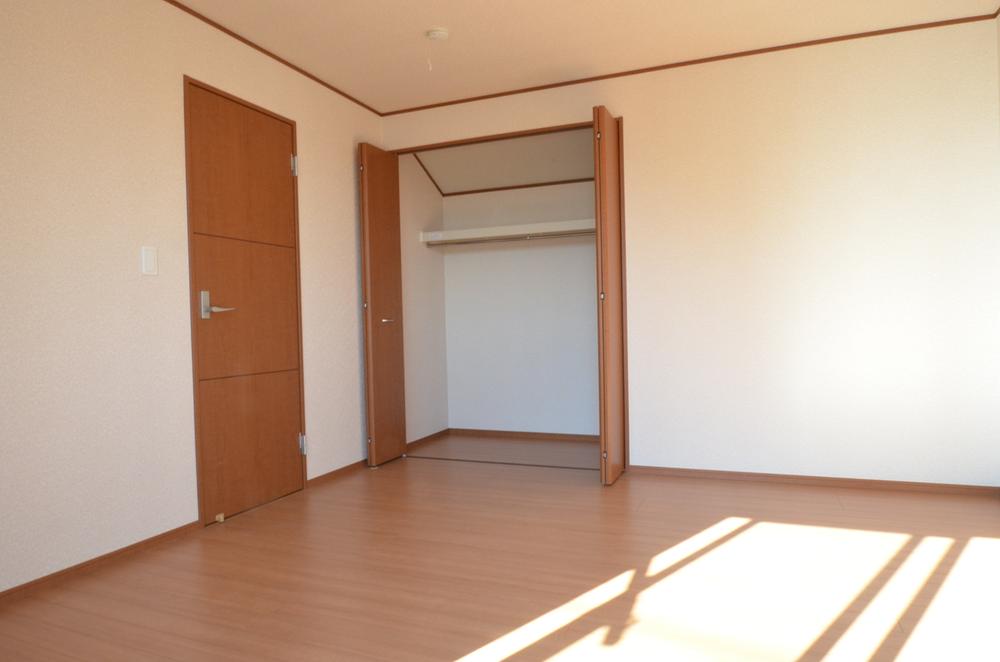 Non-living room. Master bedroom