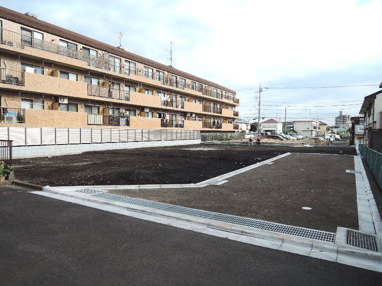 Local photos, including front road