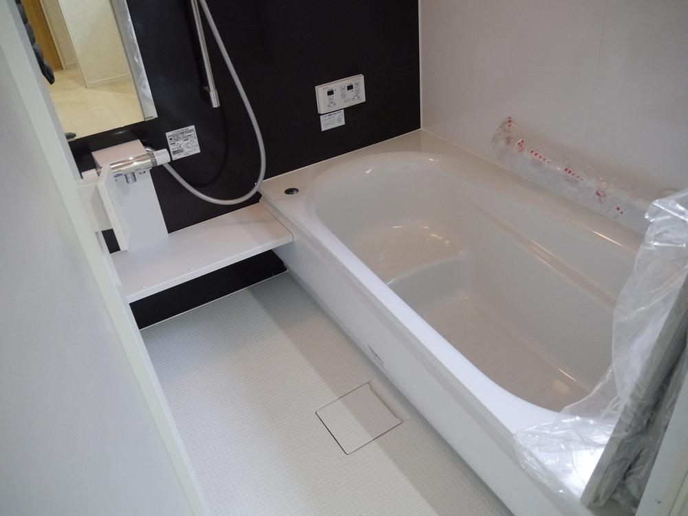 Bathroom. Air Heating drying with unit bus