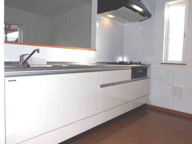 Same specifications photo (kitchen). Same specifications