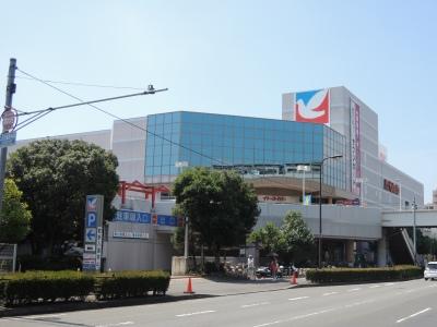Supermarket. 1000m large shopping center to Ito-Yokado. Food, clothing, Furniture consumer electronics such as walk you through aligned convenient commercial facilities. 