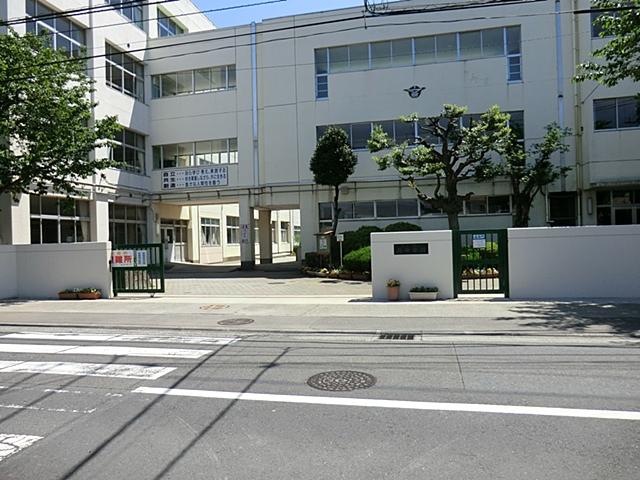 Junior high school. Zama City Tatsunishi until junior high school 1154m