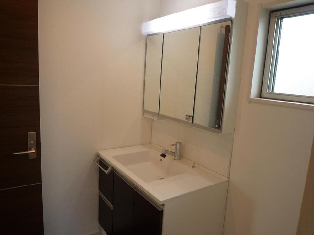 Same specifications photos (Other introspection). It is introspection photo of the seller other site (wash basin).  ※ There are cases where the property and the different specifications. 