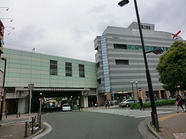 station. 1040m to Yamato Station