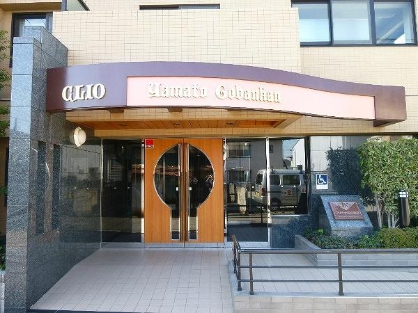 Entrance. Local shooting