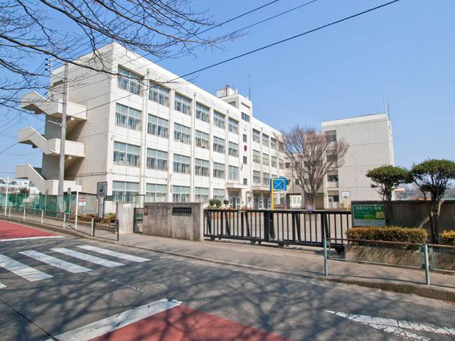 Other local. Yamato Municipal Yamatohigashi Elementary School Distance 1100m