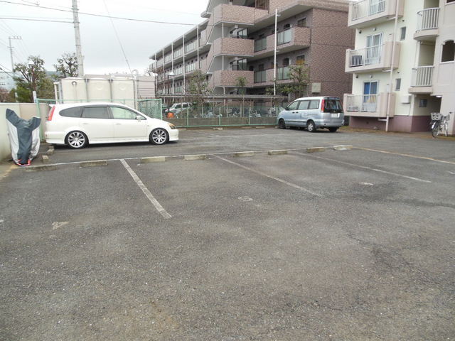 Parking lot