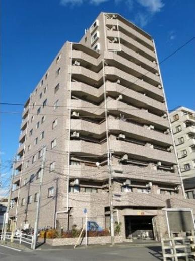 Local appearance photo. Clean appearance