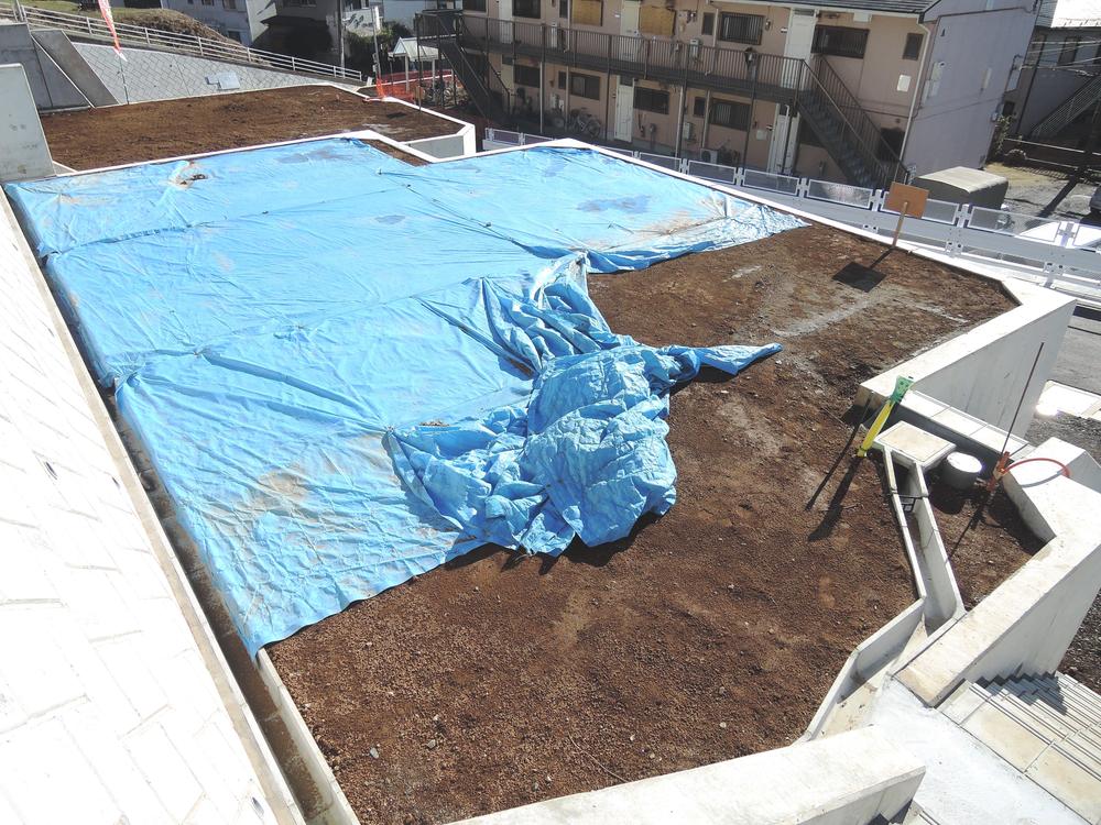 Local appearance photo. Local (12 May 2013) Shooting