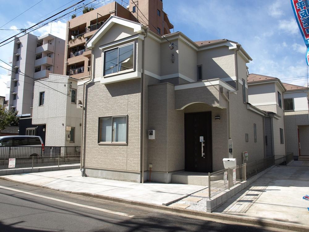 Local appearance photo. The last example of construction