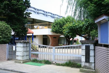 kindergarten ・ Nursery. Tsuruma walk about 12 minutes until the 950m Tsuruma kindergarten to kindergarten