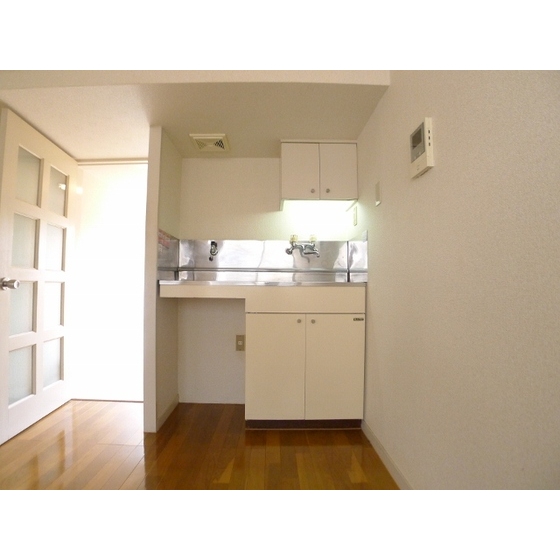 Kitchen. Gas stove ・ You can install the refrigerator. 