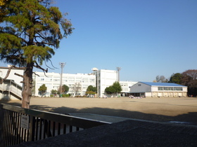 Primary school. Kita Yamato up to elementary school (elementary school) 760m