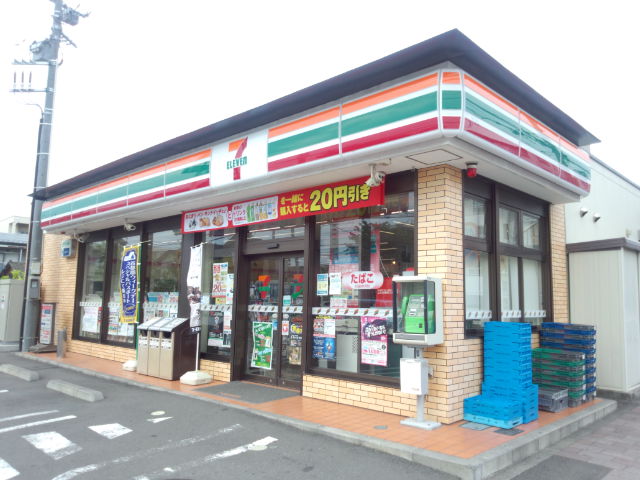 Convenience store. Seven-Eleven Kamisoyagi store up (convenience store) 346m