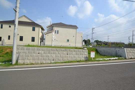 Local land photo. local ■ Streets well-equipped compartment / Kubo readjustment project completion land in the pine