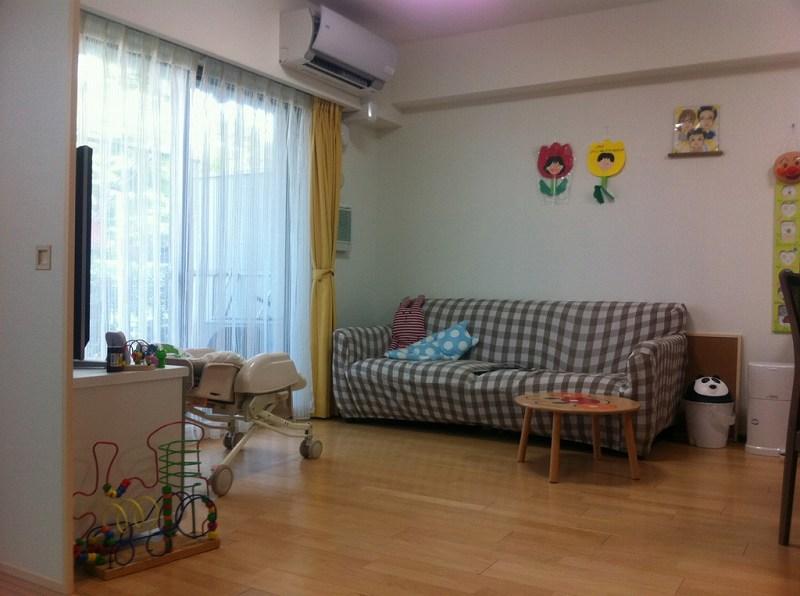 Living. Indoor condition good! ceiling, There is no ledge of the structure on the corner, A feeling of freedom living ・ Dining (household goods are not included)