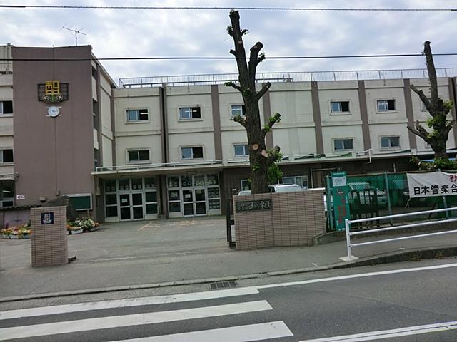 Junior high school. 1727m until the Yamato Municipal Yamato Junior High School