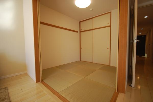 Non-living room. Ryukyu tatami Japanese-style ☆