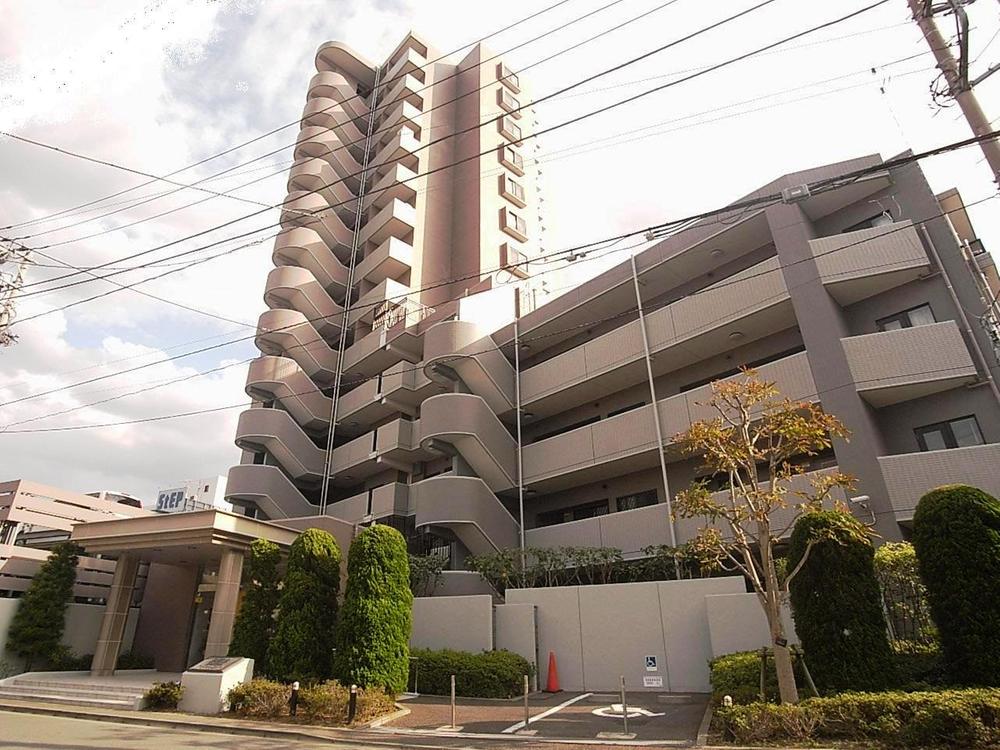 Local appearance photo. Local (11 May 2013) Shooting