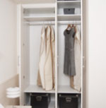 Receipt.  [Exert a storage capacity. Closet in all of Western-style] We established the closet to all of Western-style. It has become a user-friendly system housed in such movable shelf and movable hanger pipe. (Same specifications)