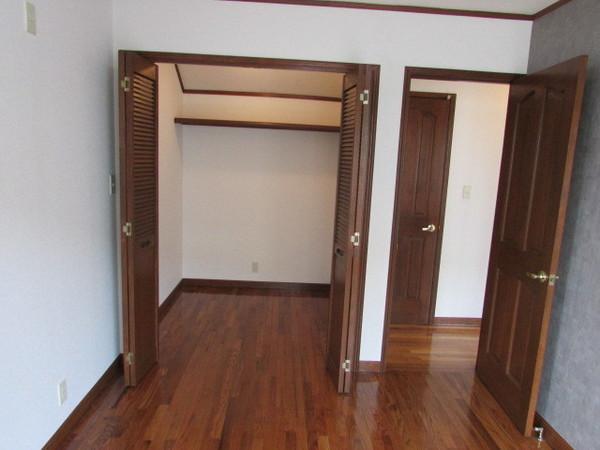 Non-living room