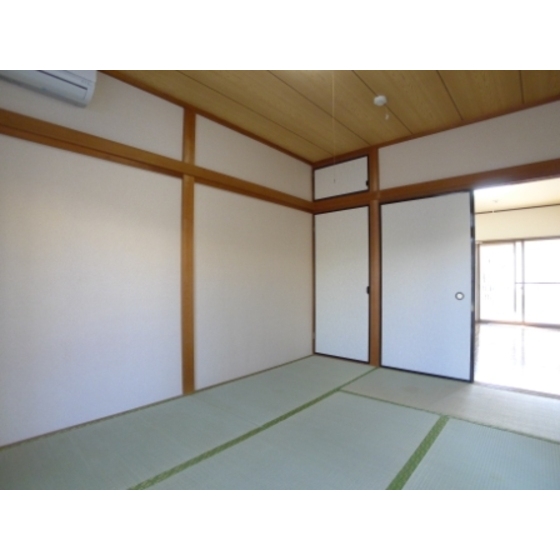 Other. There is also a relaxing Japanese-style room