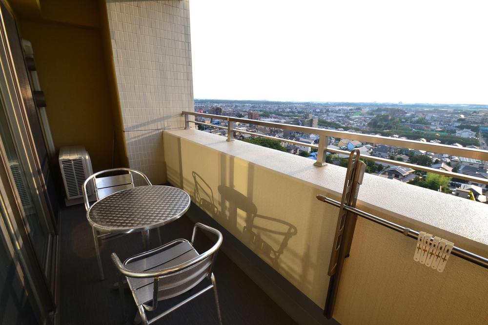 Balcony. Local (June 2013) Shooting