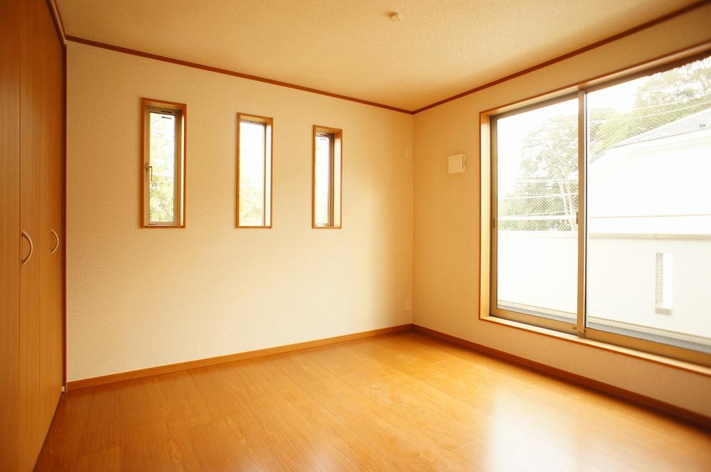 Non-living room. Indoor (10 May 2013) Shooting, Window is characterized by two Kaiyoshitsu 6.12 Pledge.