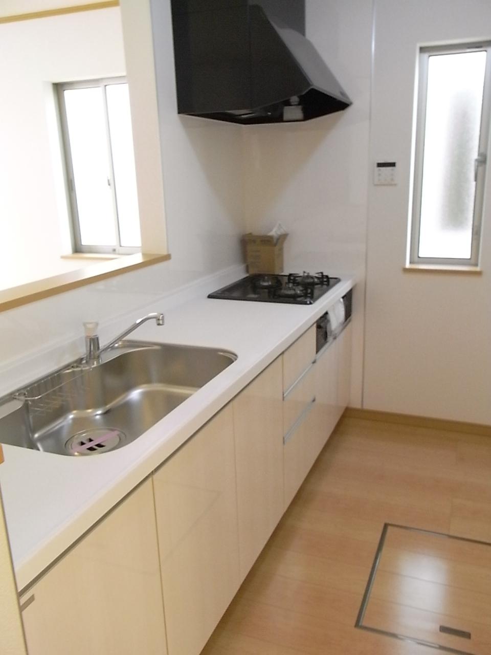 Kitchen. Same specifications