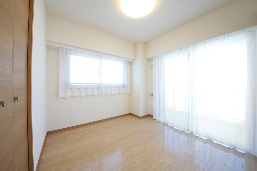 Non-living room. Room (August 2013) Shooting