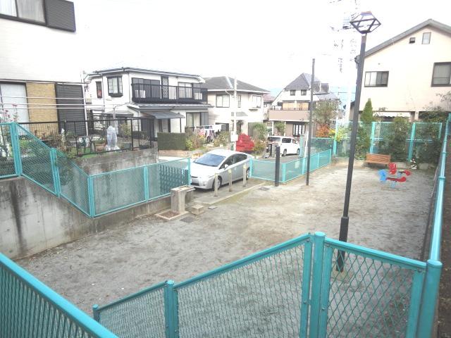 park. 10m to exchange Mountain Park