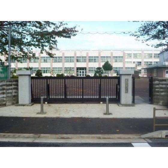 Primary school. Sakuragaoka to elementary school (elementary school) 500m