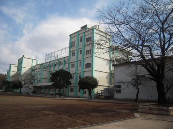 Primary school. Onohara until elementary school 350m