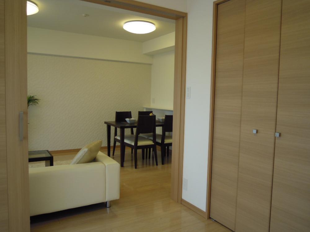 Non-living room. Room (August 2013) Shooting