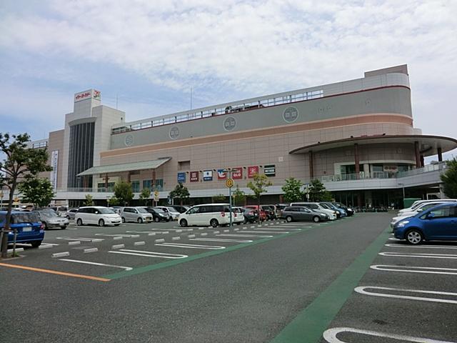Shopping centre. Oak City To Ito-Yokado 1520m