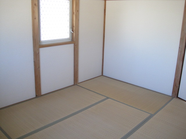 Living and room. Second floor Japanese-style room