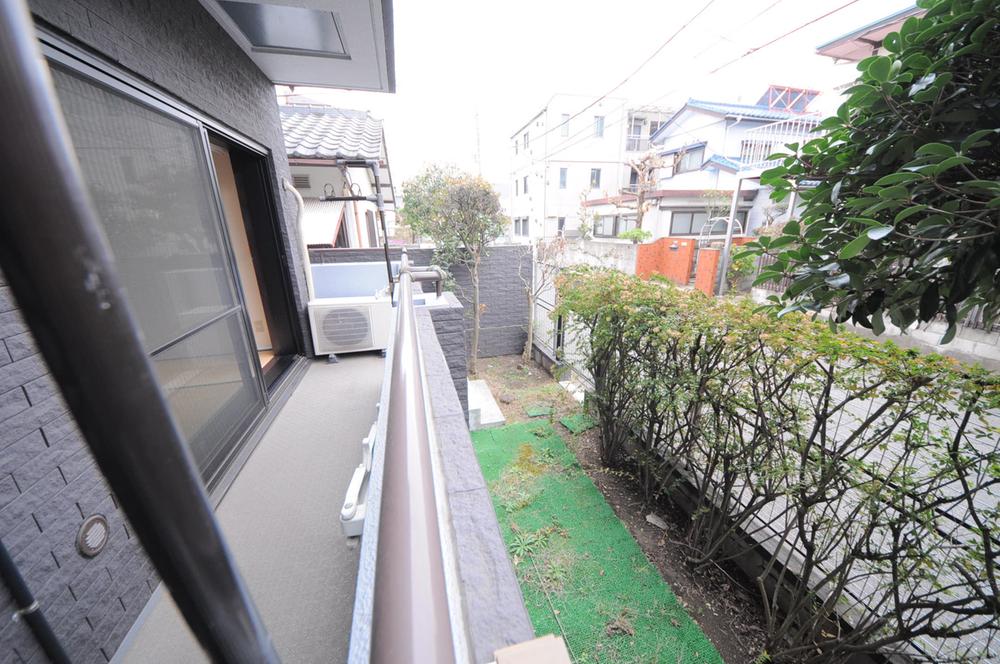 Other local. Local (12 May 2013) Shooting