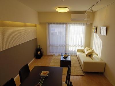 Living. Indoor (10 May 2013) Shooting