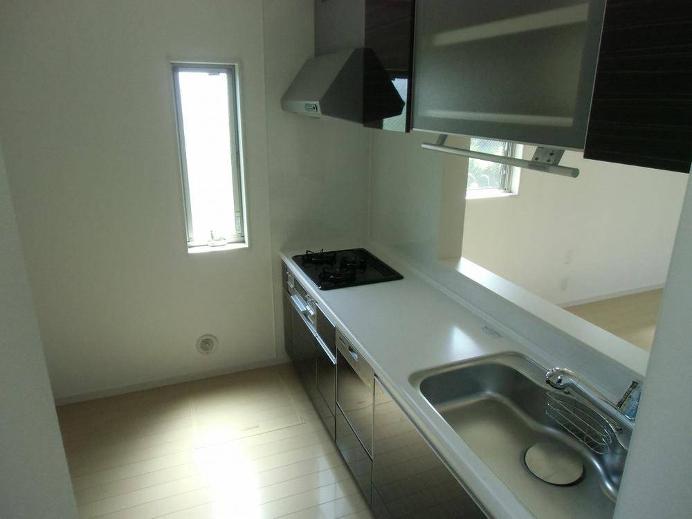 Kitchen. Indoor (July 2013) Shooting