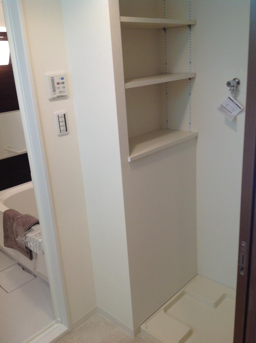 Wash basin, toilet. Washing machine Storage (October 2013) Shooting