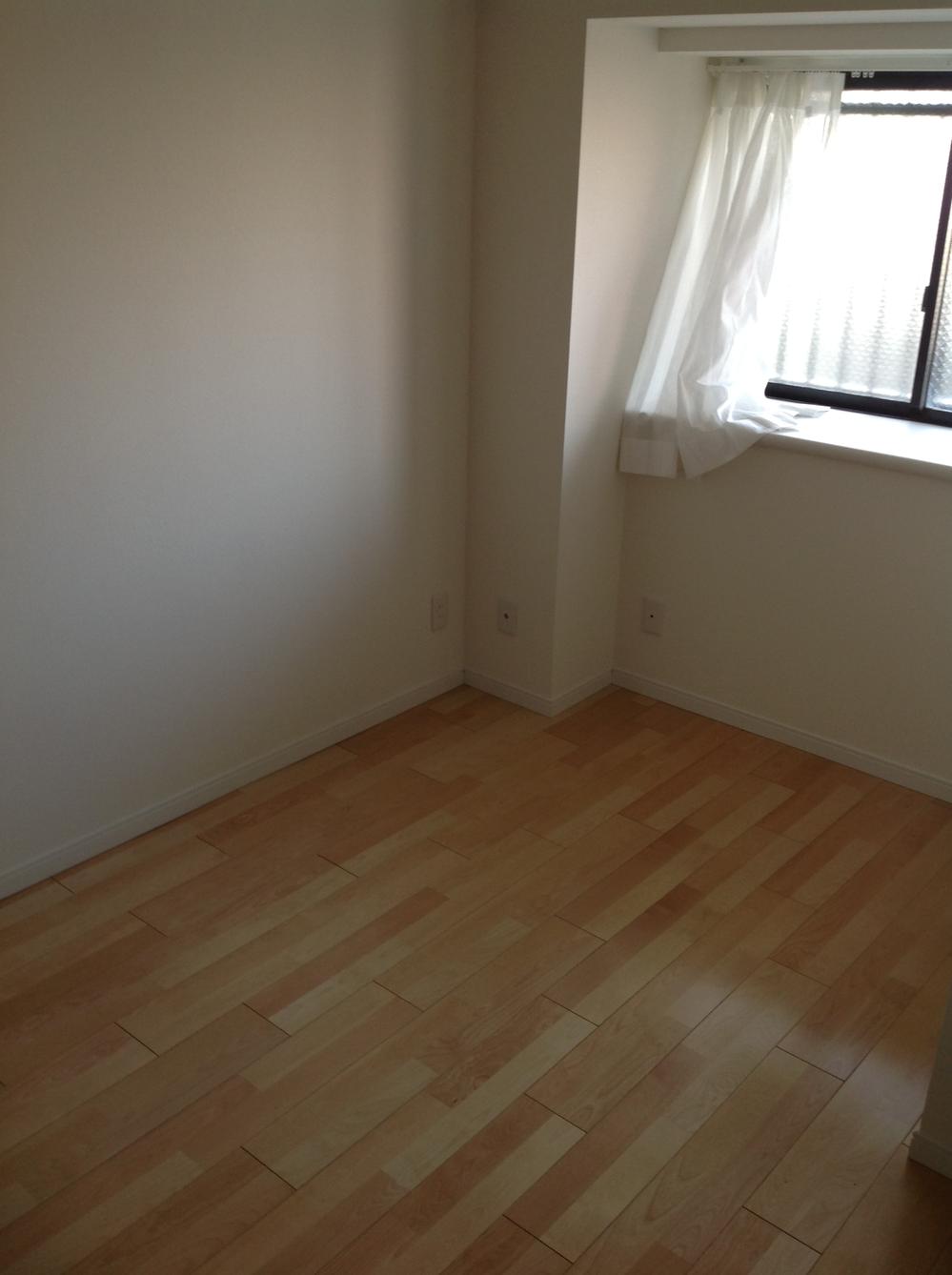 Non-living room. Western-style (10 May 2013) Shooting