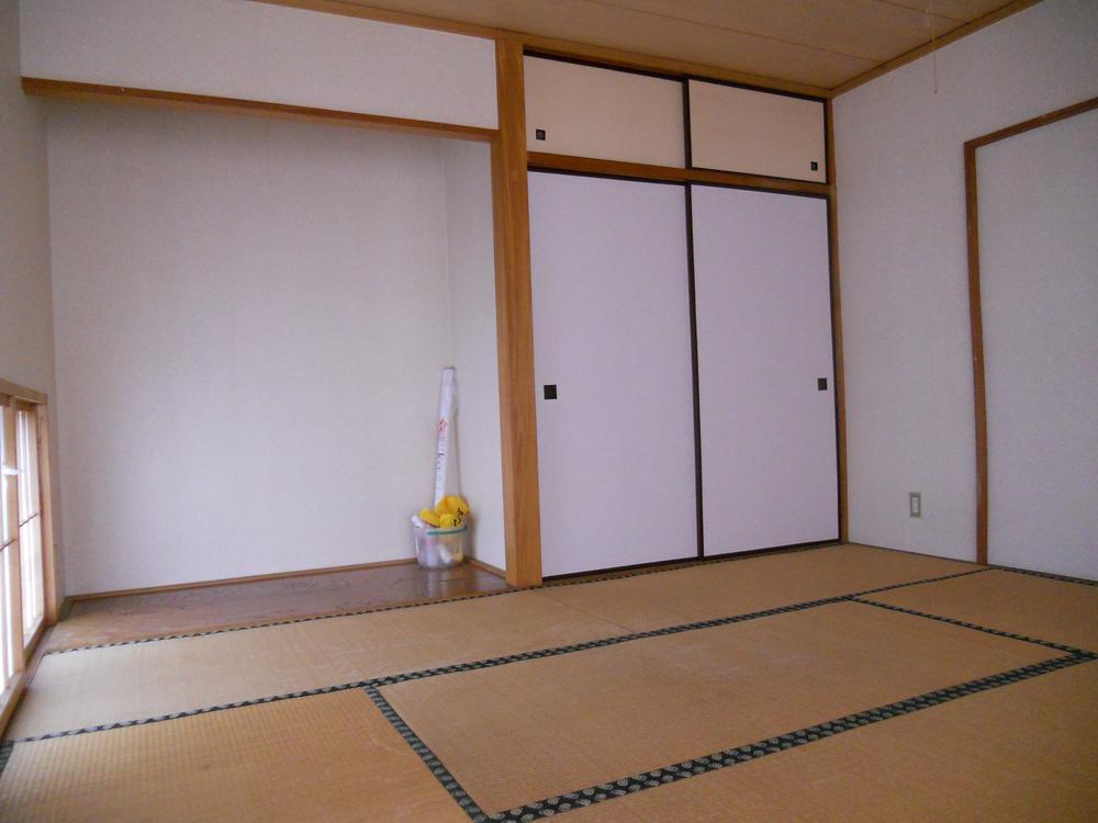 Non-living room