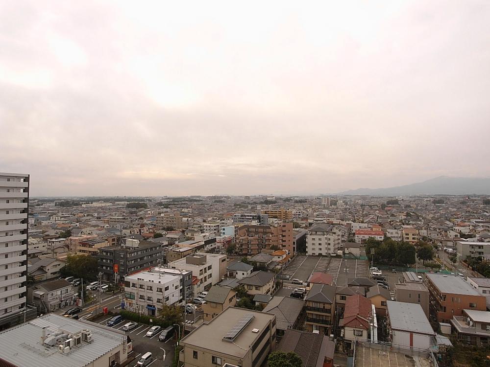 View photos from the dwelling unit. View from the site (October 2013) Shooting